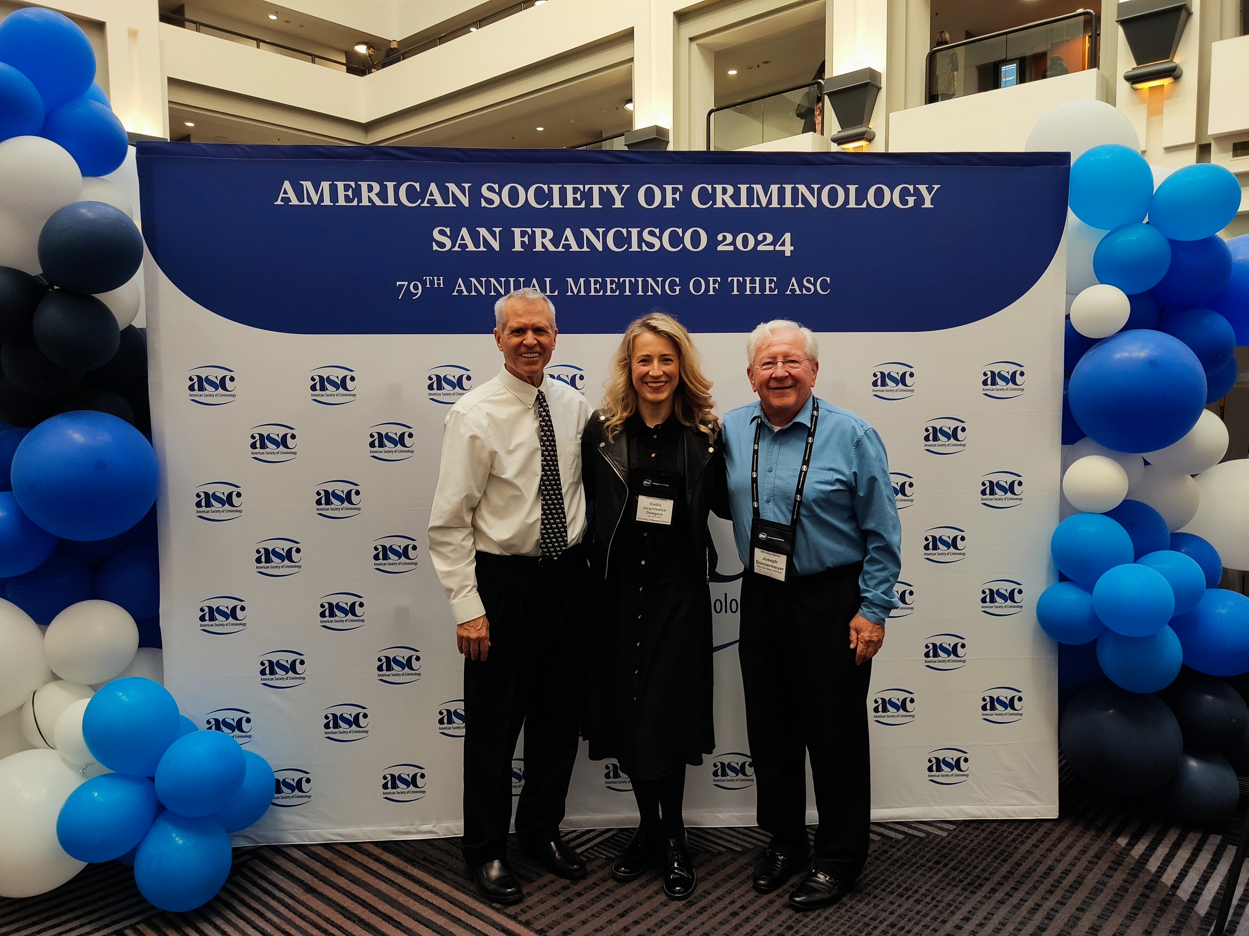 Od lewej: prof. Chris Eskridge ( University of Nebraska), dr Emilia Jurgielewicz-Delegacz, prof. Joseph F. Donnermeyer (The Ohio State Uniwersity)