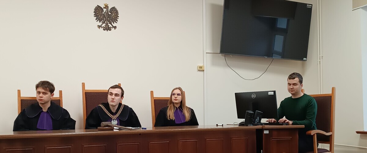 Symulacje rozpraw sądowych już 16 stycznia! - materiał ilustracyjny (archiwum Wydziału Prawa UwB)