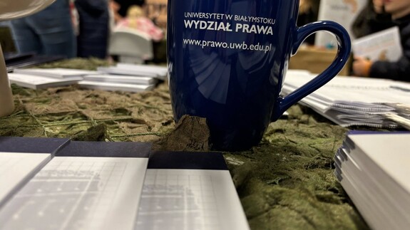 Wydział Prawa UwB na Wojskowych Targ&oacute;w Służby i Pracy