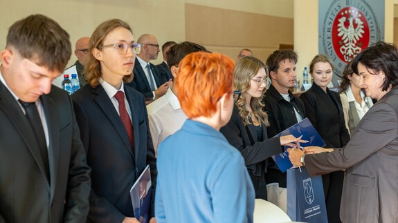 Inauguracja Roku Akademickiego 2026/2027 na Wydziale Prawa Uniwersytetu w Białymstoku. Święto wsp&oacute;lnoty akademickiej, sukces&oacute;w i ambitnych plan&oacute;w na przyszłość