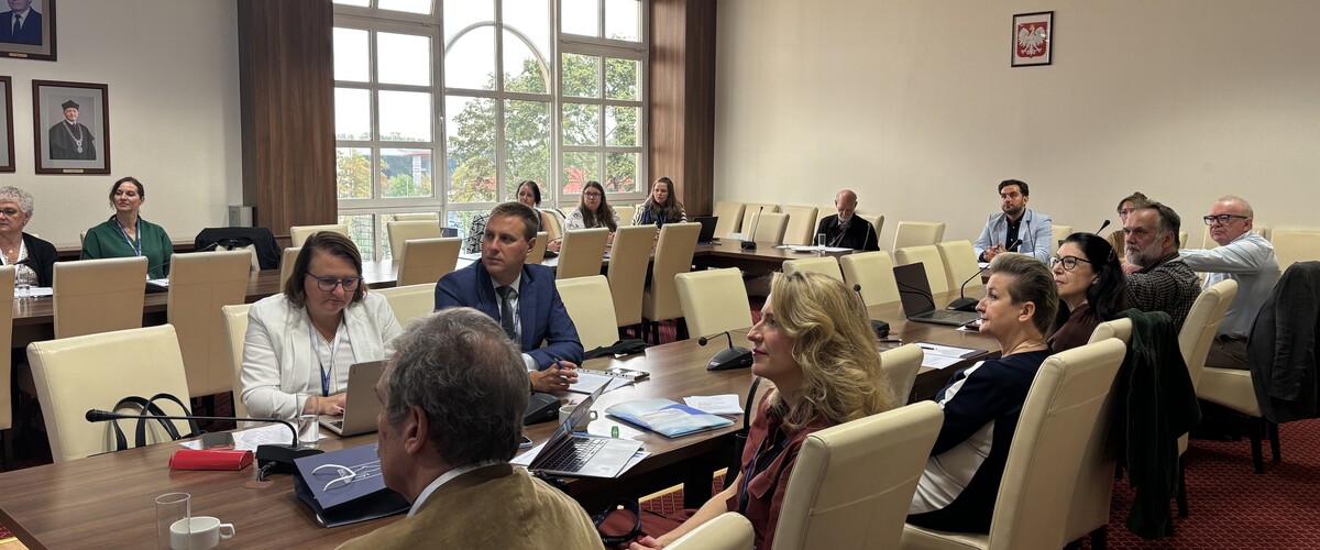 Na Wydziale Prawa UwB trwa międzynarodowa konferencja o przestępczości, bezpieczeństwie i wymiarze sprawiedliwości na obszarach wiejskich