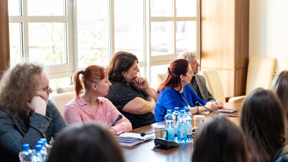 Podsumowanie konferencji naukowej pt. &bdquo;The Changing Landscape of Organized Crime: Cross National Insights&rdquo; oraz wykładu i warsztat&oacute;w pt. &bdquo;Organized Crime in the United States&rdquo; przeprowadzonych przez prof. Chrisa Eskridge&rsquo;a (University of Nebraska&ndash;Lincoln)