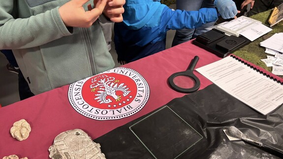 Wydział Prawa UwB na Wojskowych Targ&oacute;w Służby i Pracy