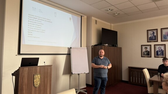 Podnoszenie kompetencji w zakresie stosowania umiejętności miękkich i ADR w praktyce