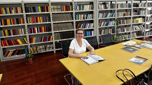 Prof. dr hab. Katarzyna Laskowska na wyjeździe kwerendalnym do biblioteki Wydziału Prawa Tadżyckiego Uniwersytetu Narodowego (TNU) w Duszanbe
