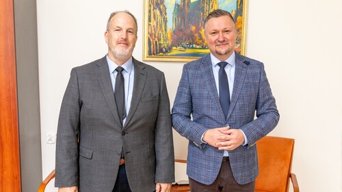 Pobyt Timothy’ego De Ver Dye’a, PhD, JD z Florida Atlantic University na Wydziale Prawa UwB