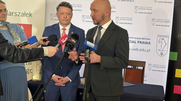 Rektor Uniwersytetu w Białymstoku i Marszałek Wojew&oacute;dztwa Podlaskiego podpisali list intencyjny w sprawie wspierania inicjatywy utworzenia w Białymstoku pełnomocnika terenowego Rzecznika Praw Obywatelskich