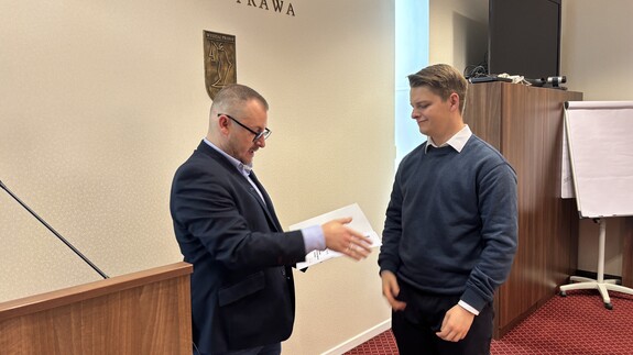 Dyplomy dla studentów najbardziej zaangażowanych w działalność wydziałowych kół naukowych