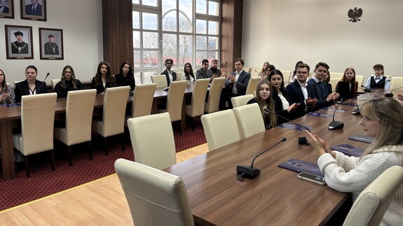 Dyplomy dla studentów najbardziej zaangażowanych w działalność wydziałowych kół naukowych