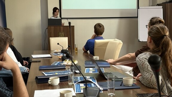 Podnoszenie kompetencji w zakresie stosowania umiejętności miękkich i ADR w praktyce