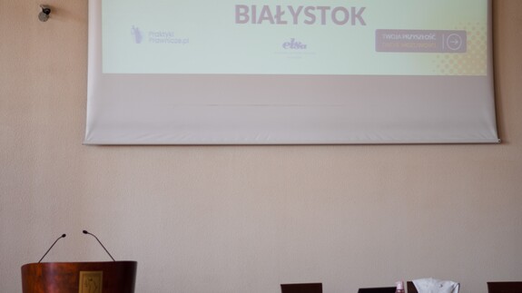 Sukces pierwszych Targ&oacute;w Praktyk na Wydziale Prawa Uniwersytetu w Białymstoku