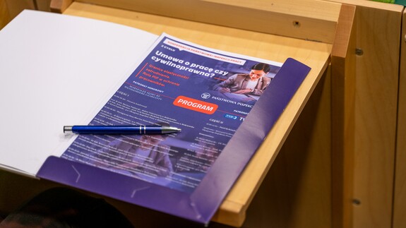 Konferencja &bdquo;Umowa o pracę czy umowa cywilnoprawna? Granice elastyczności zatrudnienia. Rola PIP w ochronie pracownik&oacute;w&rdquo; na Uniwersytecie w Białymstoku