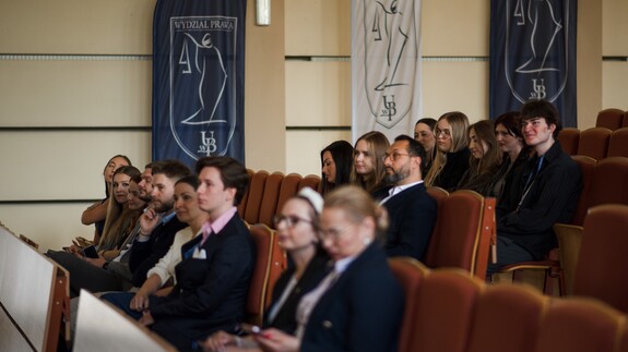 Sukces pierwszych Targów Praktyk na Wydziale Prawa Uniwersytetu w Białymstoku