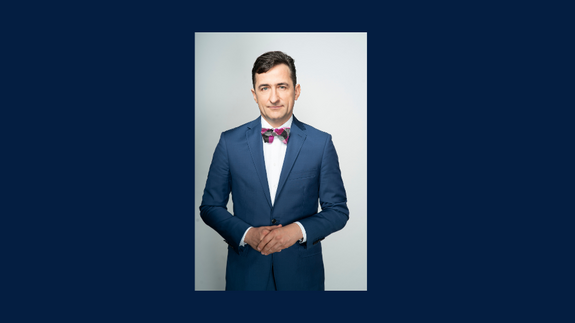 dr Bartosz Targański