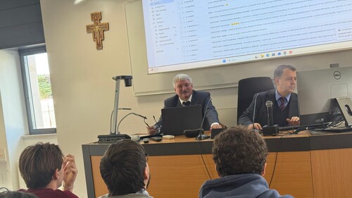 Prof. dr hab. Piotr Niczyporuk na stażu w Uniwersytecie E-Campus w Rzymie