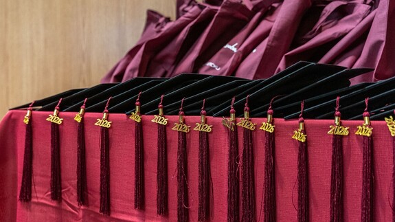 Uniwersytet w Białymstoku rozwija młodych badaczy. Zakończenie kolejnej edycji programu tutorskiego