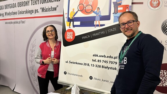 Wydział Prawa UwB na Wojskowych Targ&oacute;w Służby i Pracy