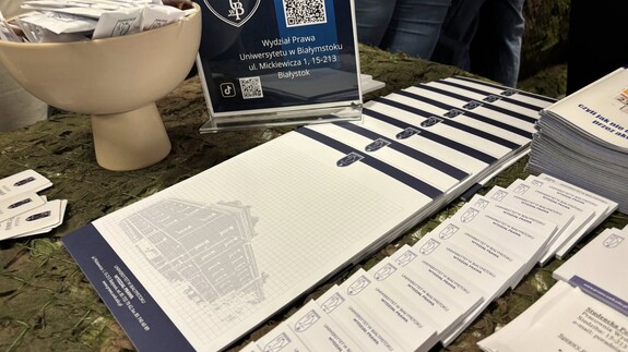 Wydział Prawa UwB na Wojskowych Targ&oacute;w Służby i Pracy