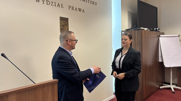 Dyplomy dla studentów najbardziej zaangażowanych w działalność wydziałowych kół naukowych