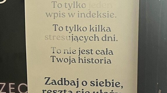 Sesyjna apteczka! Akcja plakatowa Koła Naukowego Praw Kobiet