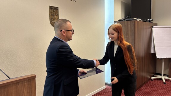 Dyplomy dla studentów najbardziej zaangażowanych w działalność wydziałowych kół naukowych