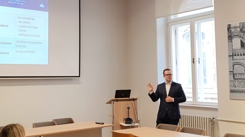 Staż naukowy dr. Łukasza Presnarowicza