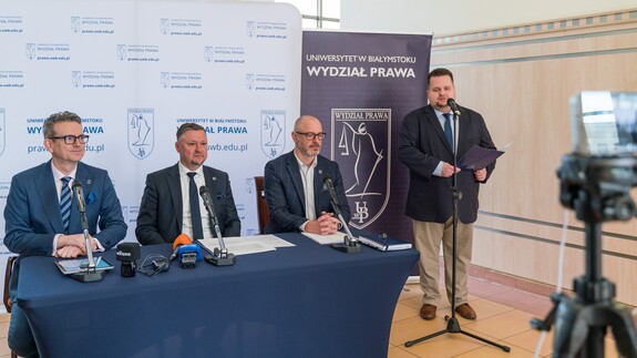 Nowe kierunki studi&oacute;w stacjonarnych na Wydziale Prawa UwB - konferencja prasowa