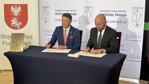 Rektor Uniwersytetu w Białymstoku i Marszałek Wojew&oacute;dztwa Podlaskiego podpisali list intencyjny w sprawie wspierania inicjatywy utworzenia w Białymstoku pełnomocnika terenowego Rzecznika Praw Obywatelskich