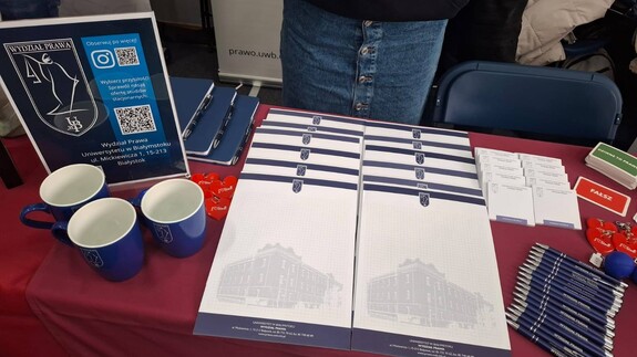 Wydział Prawa UwB na Targach Edukacyjnych w II LO w Białymstoku