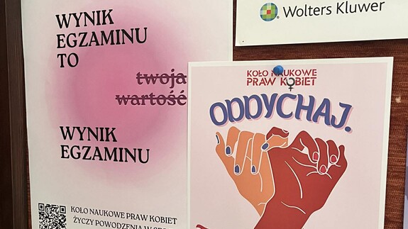 Sesyjna apteczka! Akcja plakatowa Koła Naukowego Praw Kobiet