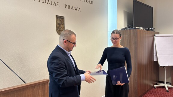 Dyplomy dla studentów najbardziej zaangażowanych w działalność wydziałowych kół naukowych