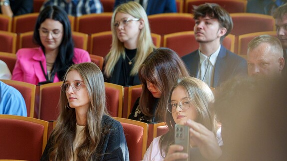 Trwa konferencja naukowa „80 lat po zakończeniu II wojny światowej. Prawo i polityka w obliczu globalnych przemian”