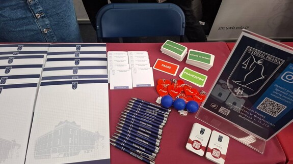 Wydział Prawa UwB na Targach Edukacyjnych w II LO w Białymstoku