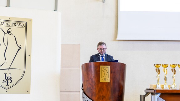 Finał XIII Og&oacute;lnopolskiej Olimpiady Wiedzy o Unii Europejskiej na Wydziale Prawa Uniwersytetu w Białymstoku - fotorelacja