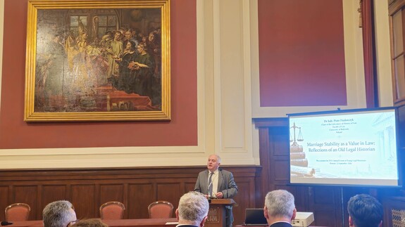 Dr hab. Piotr Fiedorczyk, prof. UwB oraz mgr Michał Stokowski z Wydziału Prawa UwB na XXX Annual Forum of Young Legal Historians w Poznaniu