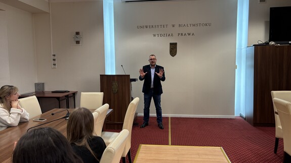 Dyplomy dla studentów najbardziej zaangażowanych w działalność wydziałowych kół naukowych