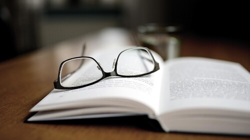 III Ogólnopolski Konkurs na „Najlepszą pracę naukową poświęconą samorządowi radców prawnych oraz deontologii zawodowej” - zdjęcie ilustracyjne