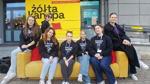 Wydział Prawa UwB na Dniu Żółtej Kanapy
