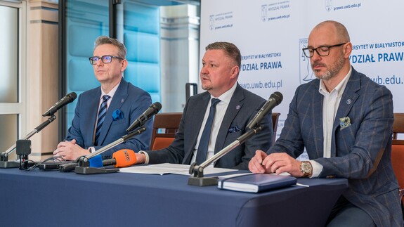 Nowe kierunki studi&oacute;w stacjonarnych na Wydziale Prawa UwB - konferencja prasowa