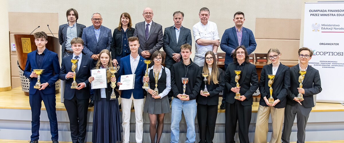 Finał XIII Ogólnopolskiej Olimpiady Wiedzy o Unii Europejskiej na Wydziale Prawa Uniwersytetu w Białymstoku - fotorelacja