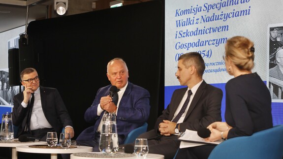 Debata w Centralnym Przystanku Historia IPN im. Prezydenta Lecha Kaczyńskiego w Warszawie z udziałem dr. hab. Piotra Fiedorczyka, prof. uwB