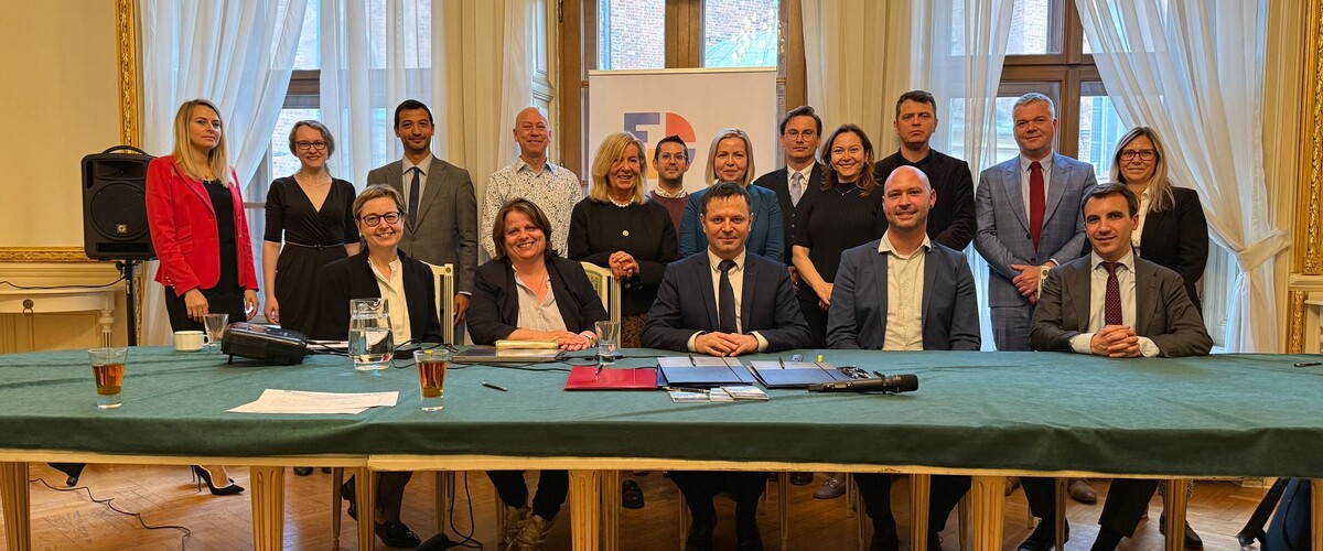 Udział pracowników Katedry Prawa Konstytucyjnego w Międzynarodowym Otwartym Seminarium „Unwritten Constitutionalism”
