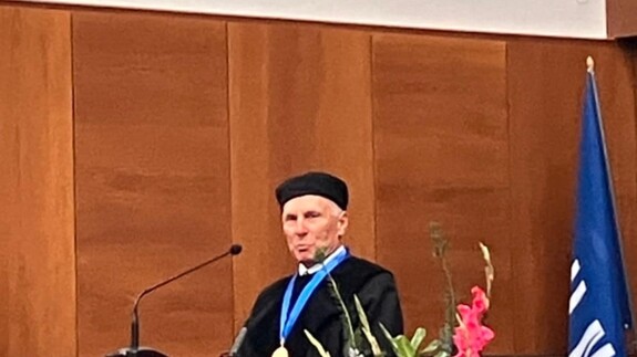Prof. dr hab. Leonard Etel z Wydziału Prawa UwB z tytułem doktora honoris causa Uniwersytetu Masaryka w Brnie!
