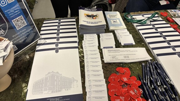 Wydział Prawa UwB na Wojskowych Targ&oacute;w Służby i Pracy