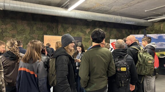 Wydział Prawa UwB na Wojskowych Targ&oacute;w Służby i Pracy