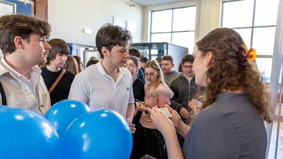 Setki uczni&oacute;w szk&oacute;ł ponadpodstawowych na Dniu Otwartym Wydziału Prawa UwB 2026