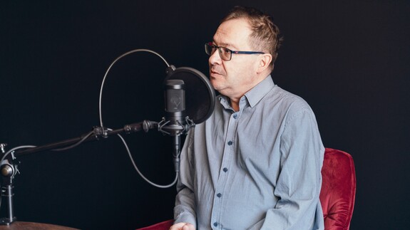 dr hab. Mariusz Mohyluk z Wydziału Prawa UwB, muzyk zespołu The Pioruners (foto: Uniwersytet w Białymstoku)