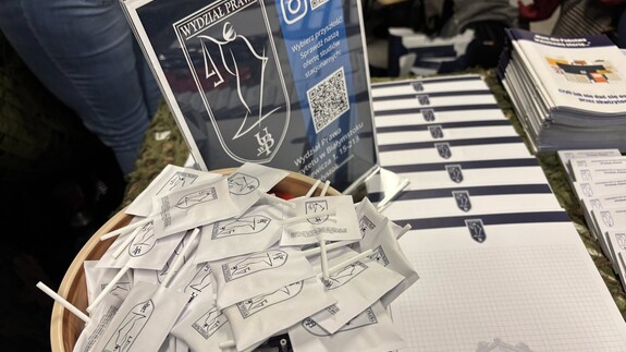 Wydział Prawa UwB na Wojskowych Targ&oacute;w Służby i Pracy