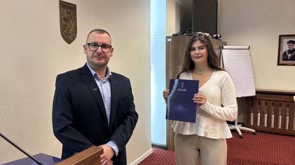 Dyplomy dla studentów najbardziej zaangażowanych w działalność wydziałowych kół naukowych