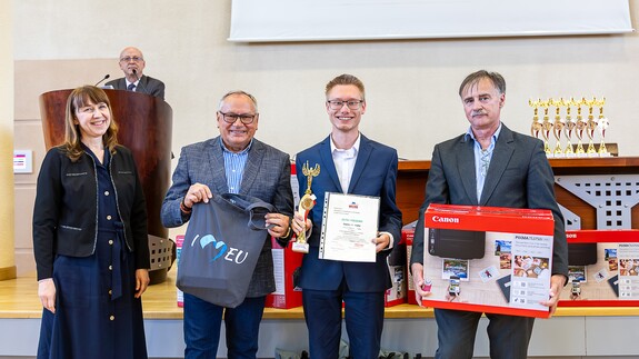 Finał XIII Og&oacute;lnopolskiej Olimpiady Wiedzy o Unii Europejskiej na Wydziale Prawa Uniwersytetu w Białymstoku - fotorelacja